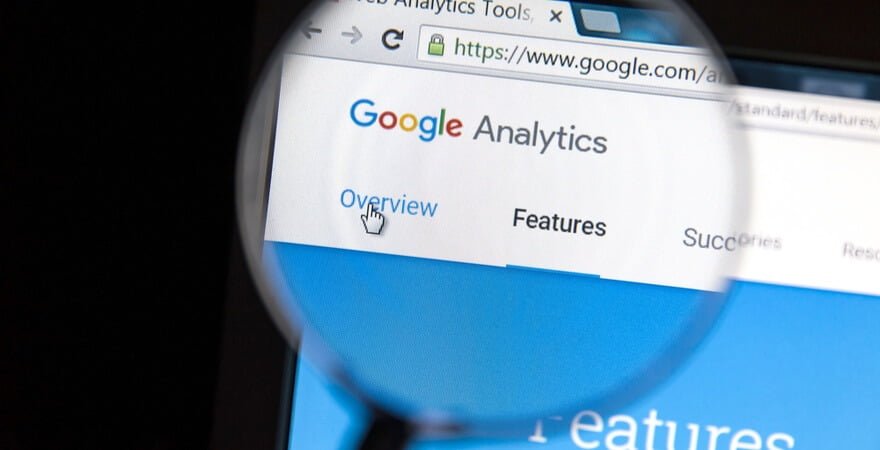 كيفية استخدام Google Analytics لتنمية عملك بالتجارة الإلكترونية أمر مهم لقد أنشأنا هذه المقالة لمساعدة نشاطك بالتجارة الإلكترونية على النمو.